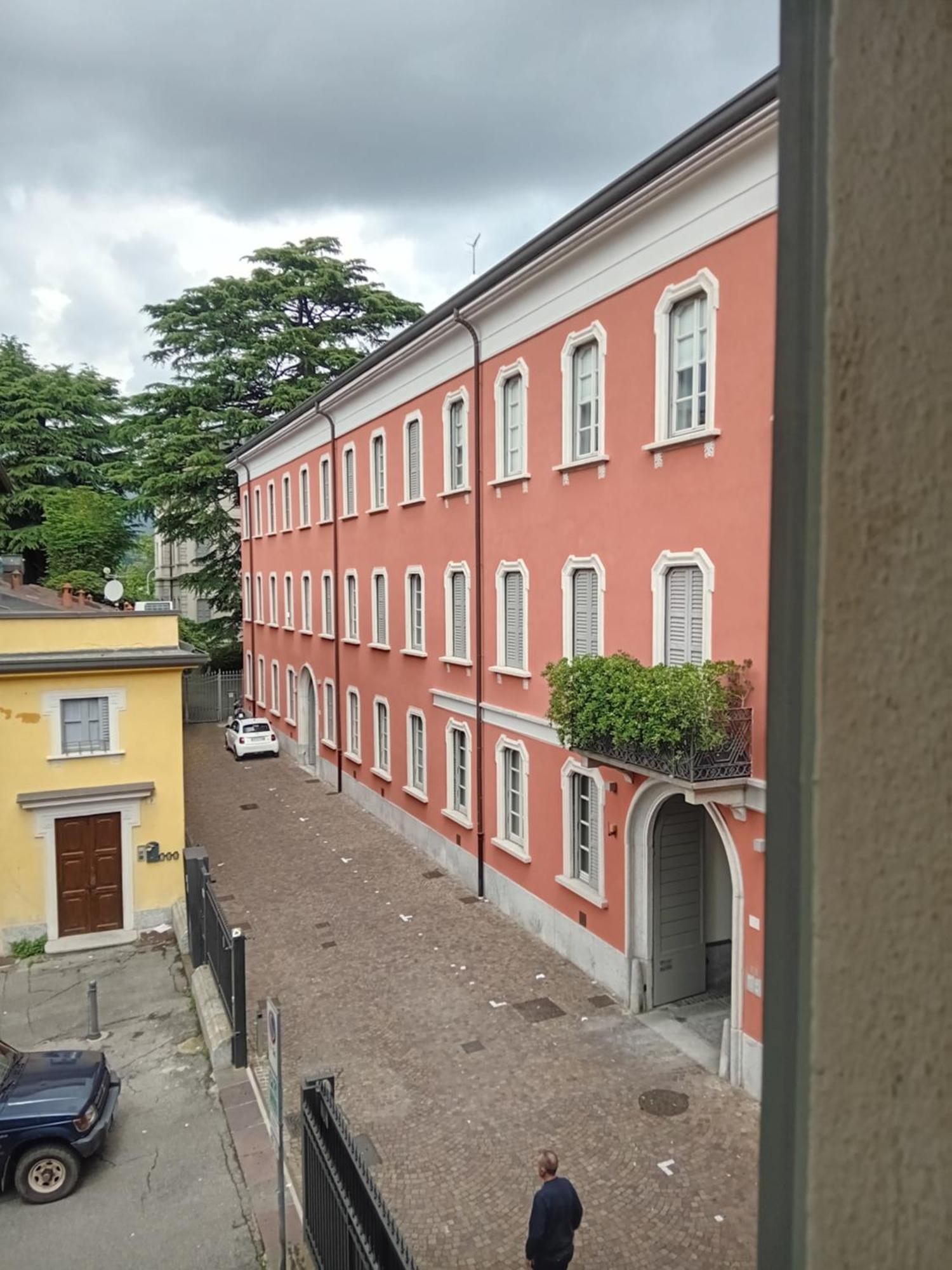 History Luxury Central Apartment By Revenue House Como Eksteriør billede